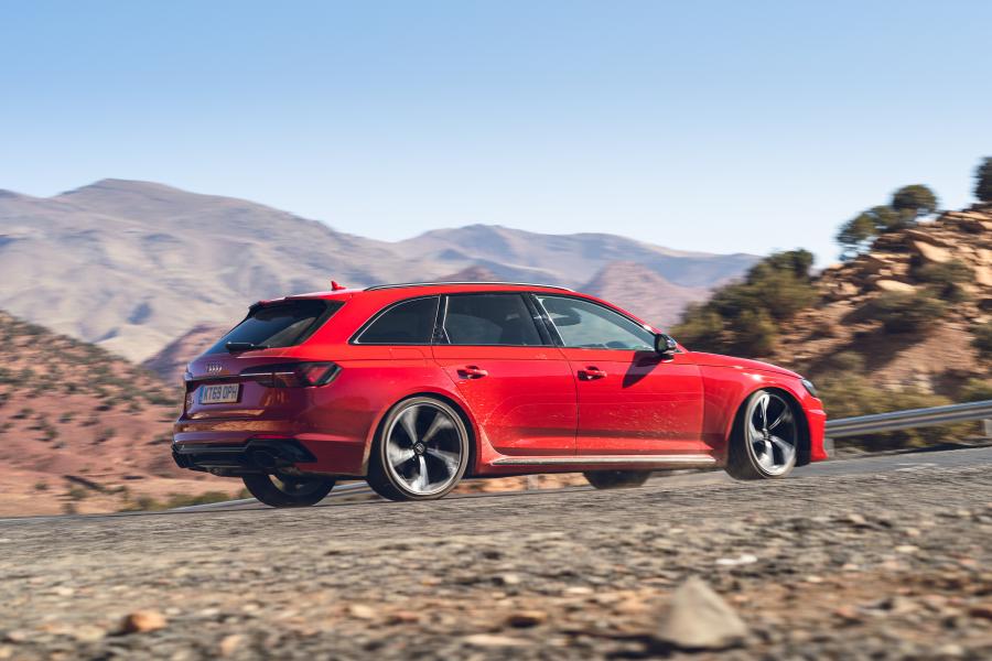  Audi RS4 Avant (B9) 2020 года  (UK) (фото 11 из 80)